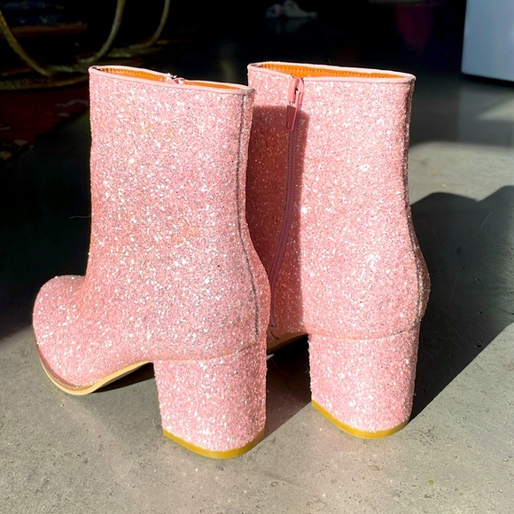Hey Girl by Corkys pink glitter boots size 8 - never worn! - Picture 6 of 17